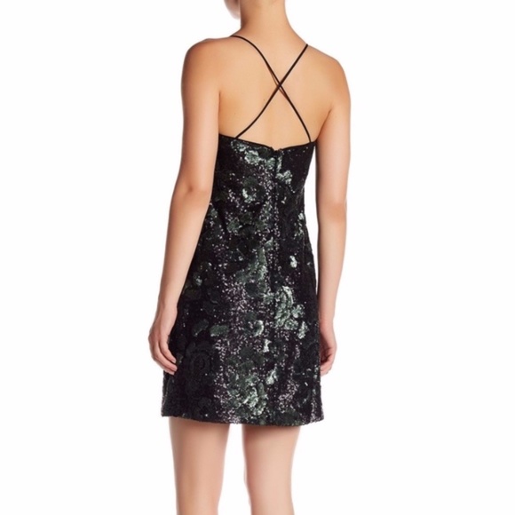 NEW $278 Vera Wang Sequin Cocktail Dress in Black/Green Size 2 - Picture 2 of 9